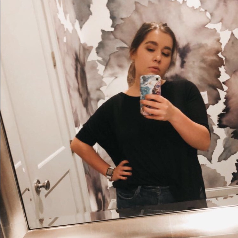 Meet your Posher, Anna